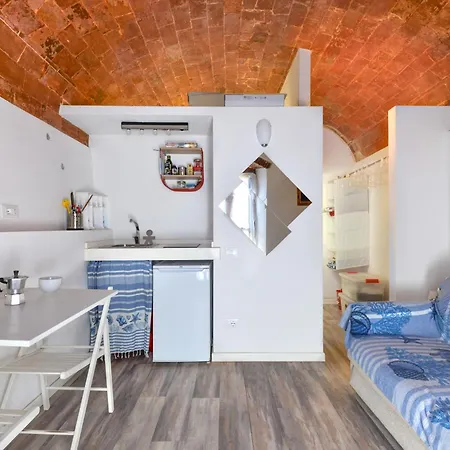 Apartment Vespa Mini-house In Elba